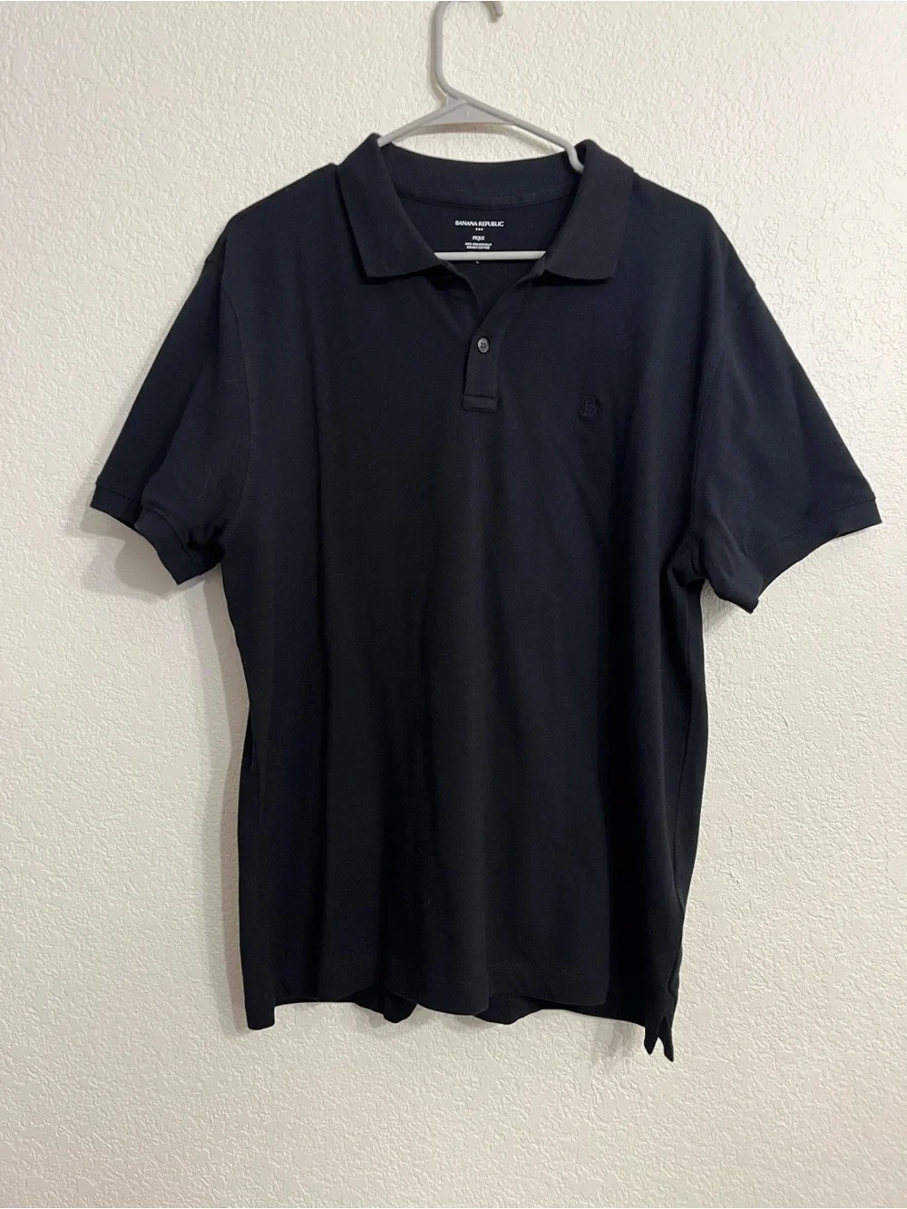 100% organic cotton Banana Republic Black Men’s Polo Shirt